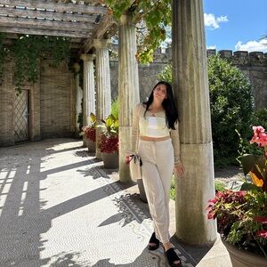 Meet your Posher, Mackenzie